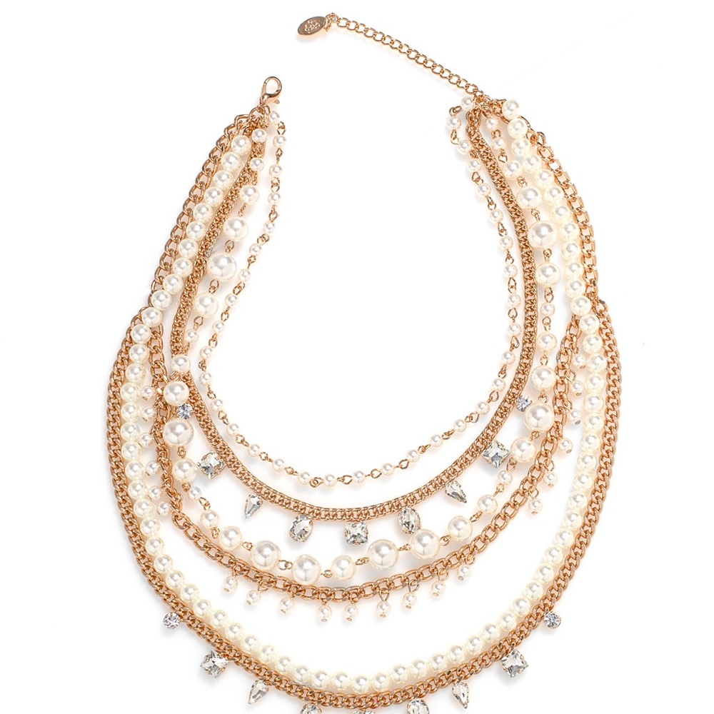 Paparazzi Aristocratic - Gold  Zi Collection 2023